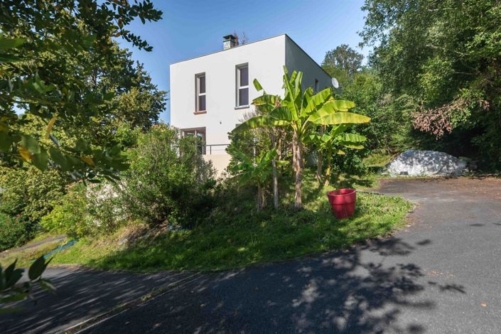 Image No.16-4 Bed House for sale