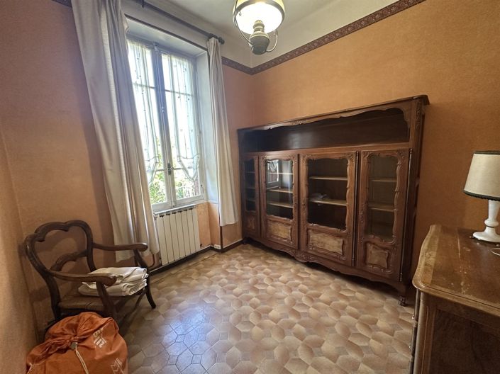 Image No.5-Maison de 2 chambres à vendre à Nîmes