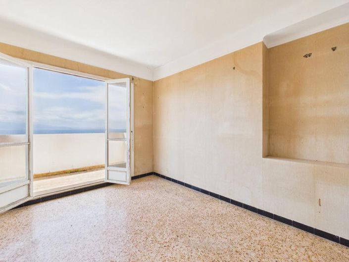 Image No.15-4 Bed Apartment for sale