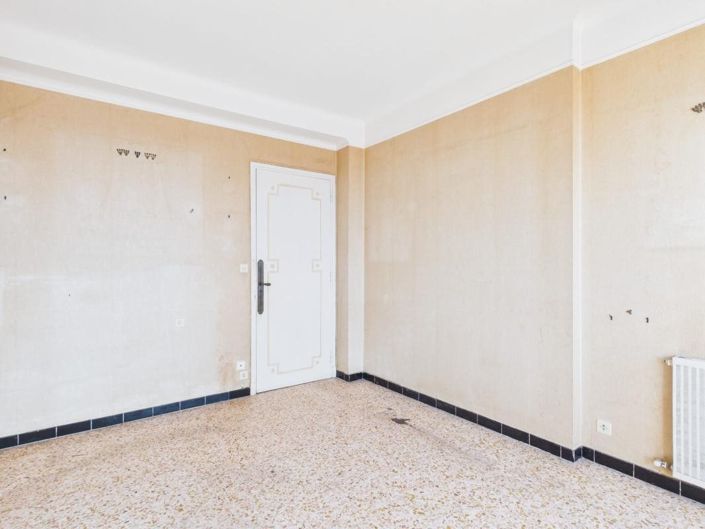 Image No.16-4 Bed Apartment for sale
