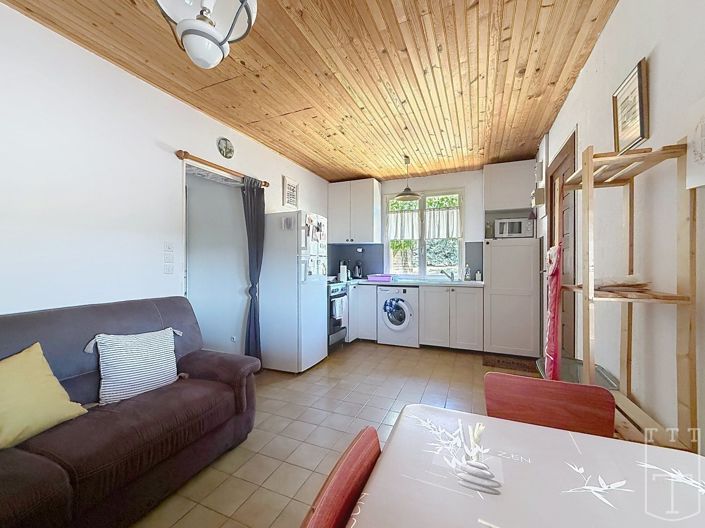 Image No.16-2 Bed House for sale