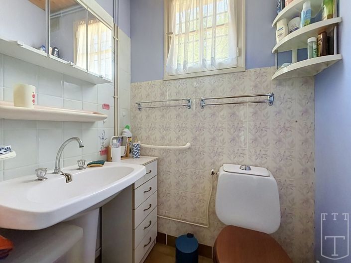 Image No.20-2 Bed House for sale