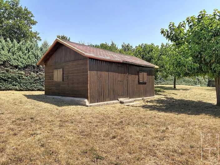 Image No.9-2 Bed House for sale
