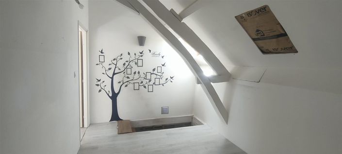 Image No.11-3 Bed House for sale