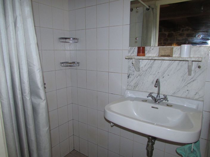 Image No.8-3 Bed House for sale