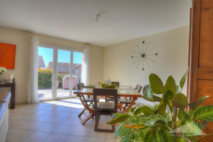Image No.4-4 Bed House for sale