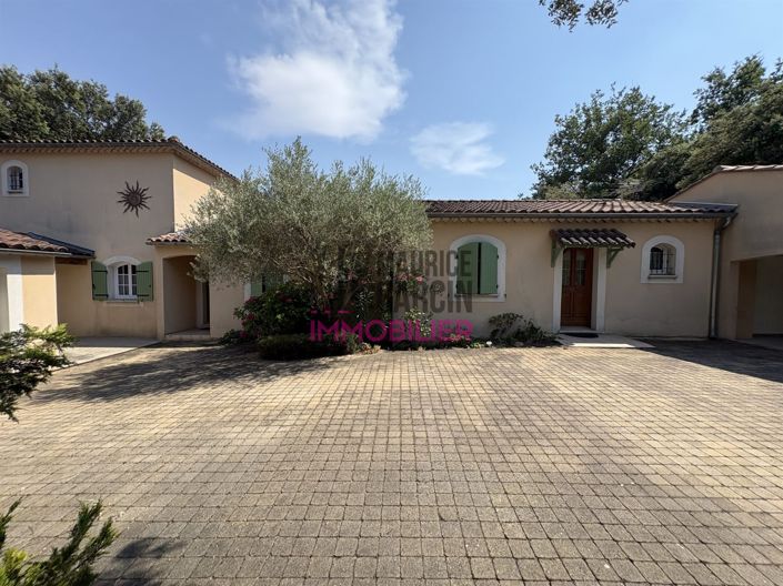 Image No.7-5 Bed House for sale
