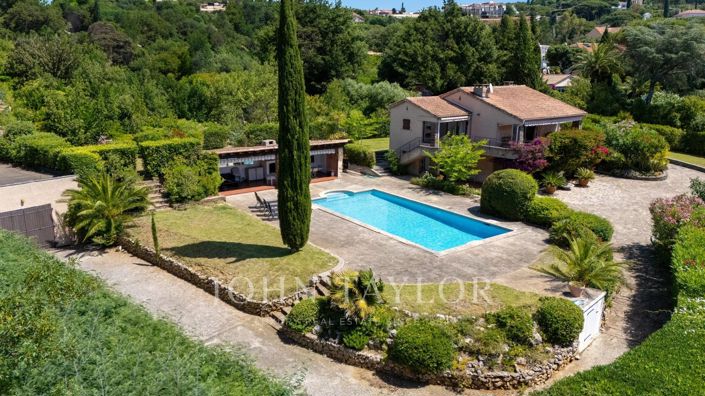 Image No.11-4 Bed House for sale