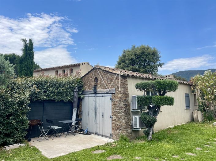 Image No.18-3 Bed House for sale