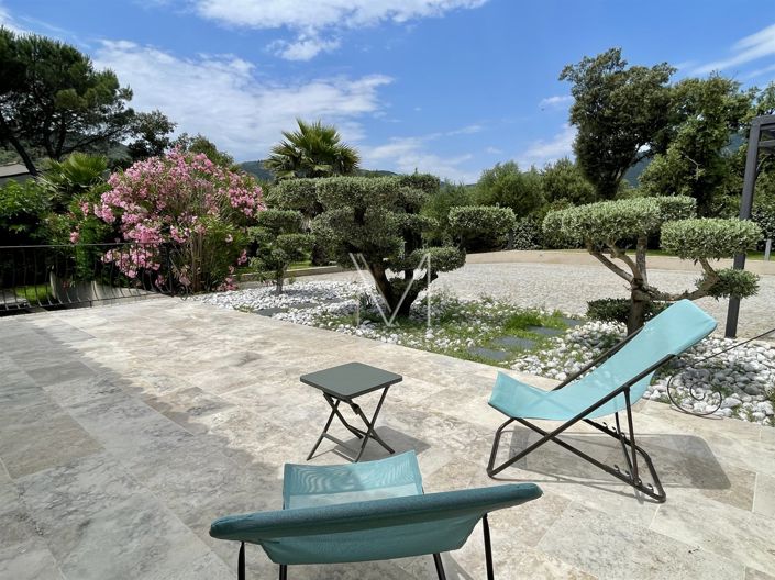 Image No.3-3 Bed House for sale