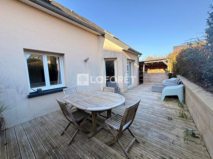 Image No.8-2 Bed House for sale
