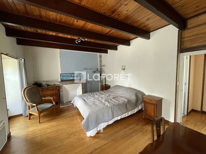 Image No.6-3 Bed House for sale