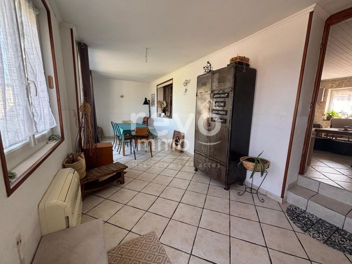 Image No.6-2 Bed House for sale