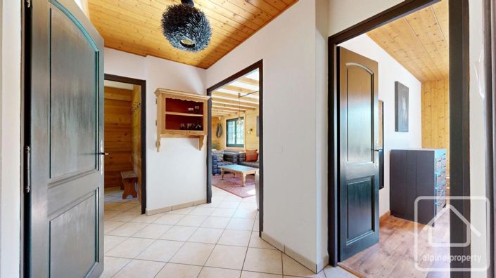 Image No.20-2 Bed Apartment for sale
