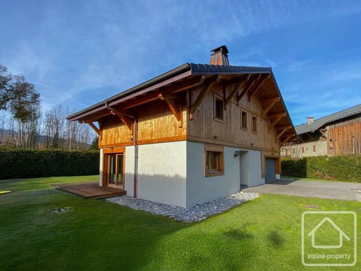 Image No.39-4 Bed Property for sale
