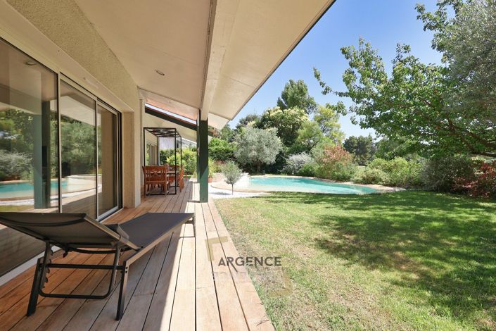 Image No.3-3 Bed House for sale