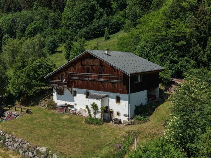 Image No.2-Maison de 4 chambres à vendre à Haute-Savoie