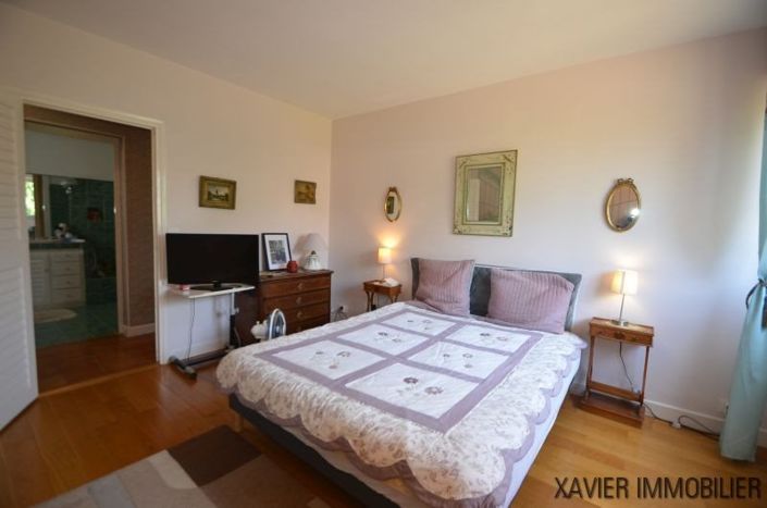 Image No.26-4 Bed House for sale