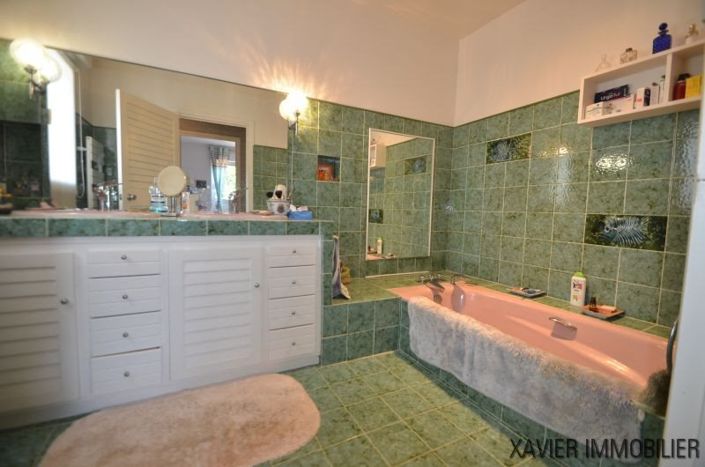 Image No.27-4 Bed House for sale
