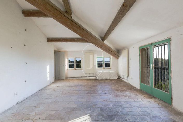 Image No.6-Maison de 8 chambres à vendre à Vaugines