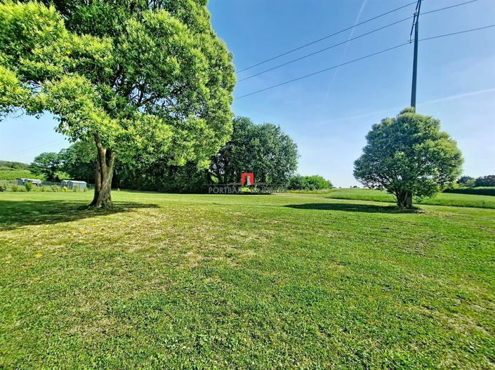Image No.17-6 Bed House for sale