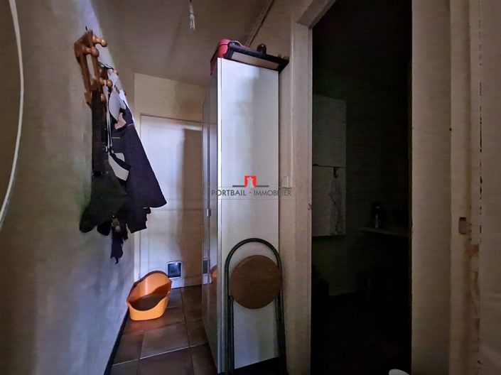 Image No.19-6 Bed House for sale