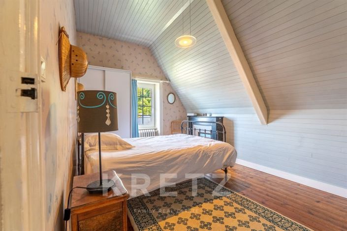 Image No.13-9 Bed House for sale