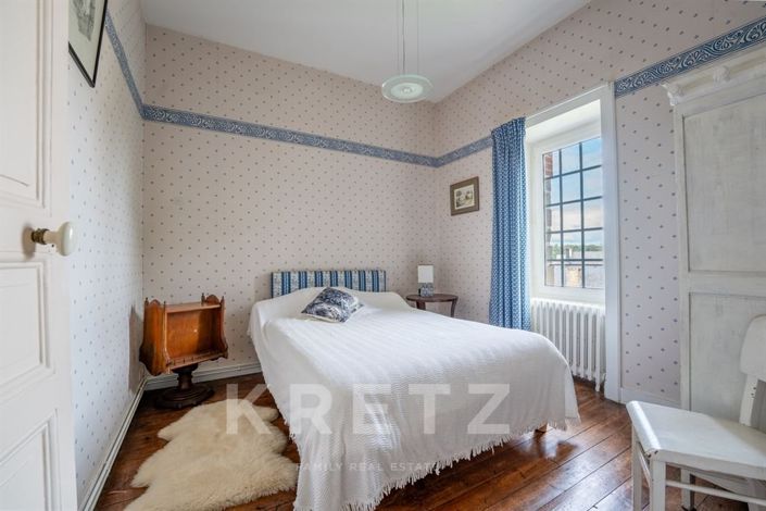 Image No.14-9 Bed House for sale