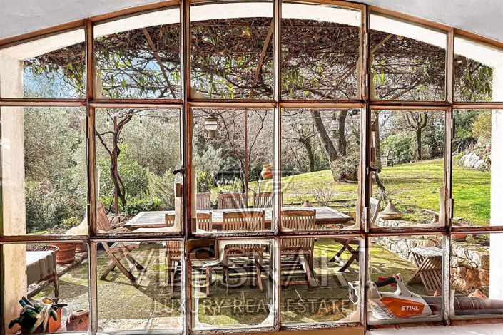 Image No.14-5 Bed House for sale