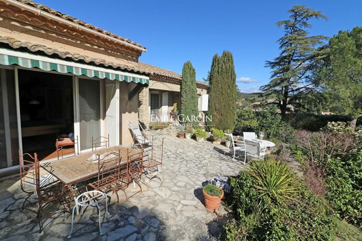 Image No.3-4 Bed House for sale