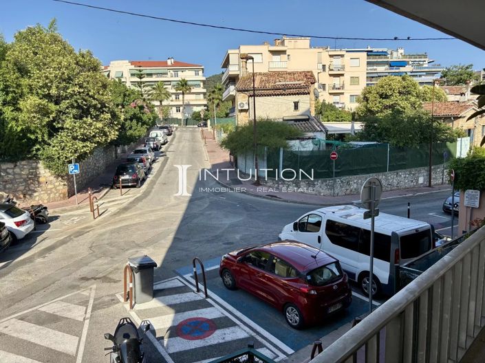 Image No.8-Apartment for sale