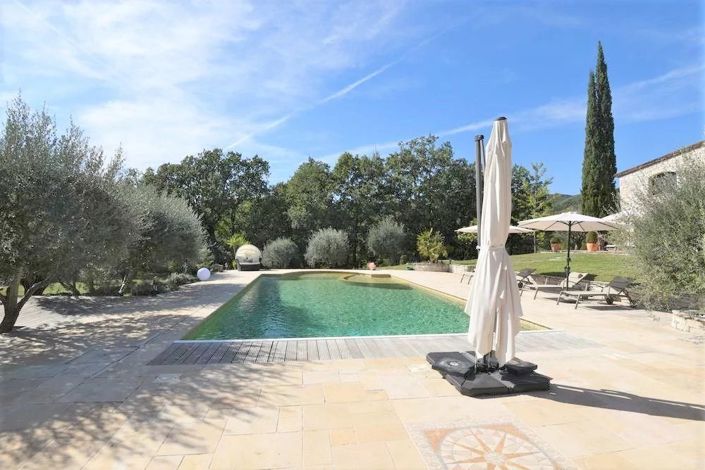 Image No.17-4 Bed House for sale
