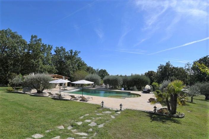 Image No.18-4 Bed House for sale
