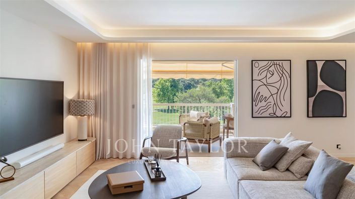 Image No.11-3 Bed Apartment for sale