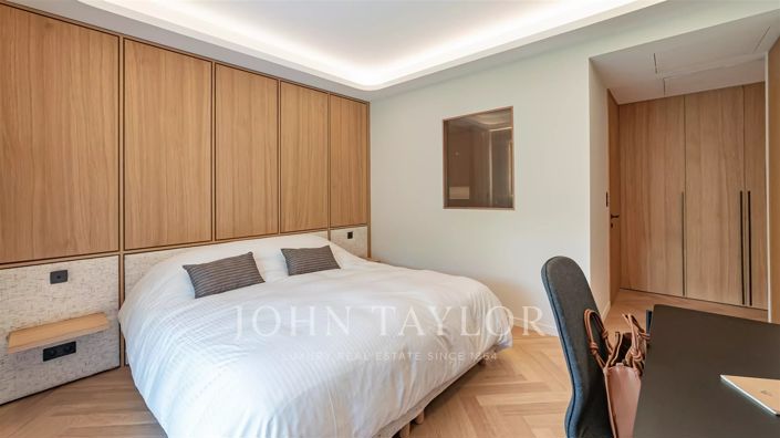 Image No.20-3 Bed Apartment for sale