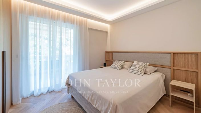 Image No.21-3 Bed Apartment for sale