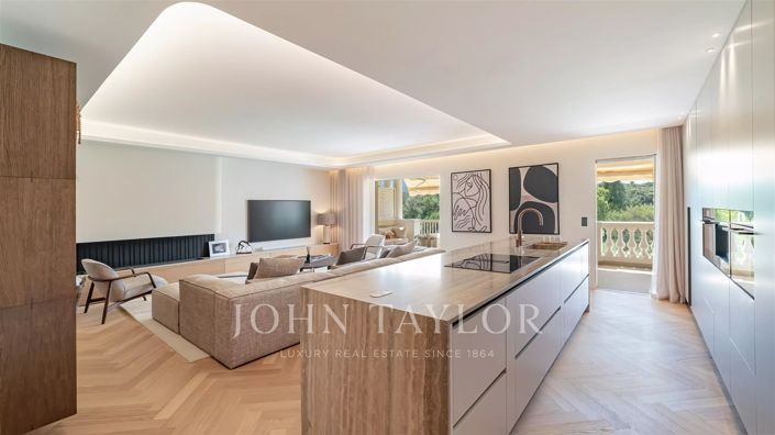 Image No.7-3 Bed Apartment for sale