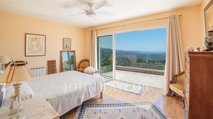 Image No.11-4 Bed House for sale