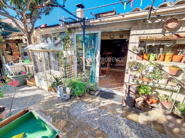 Image No.4-2 Bed House for sale