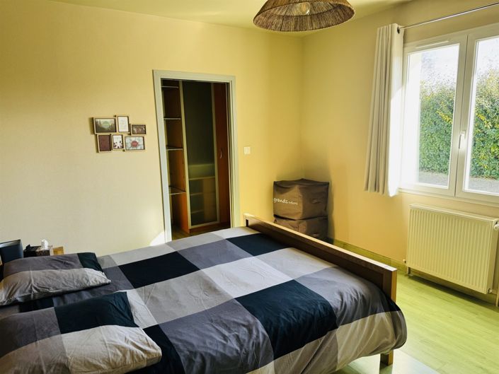 Image No.13-3 Bed House for sale