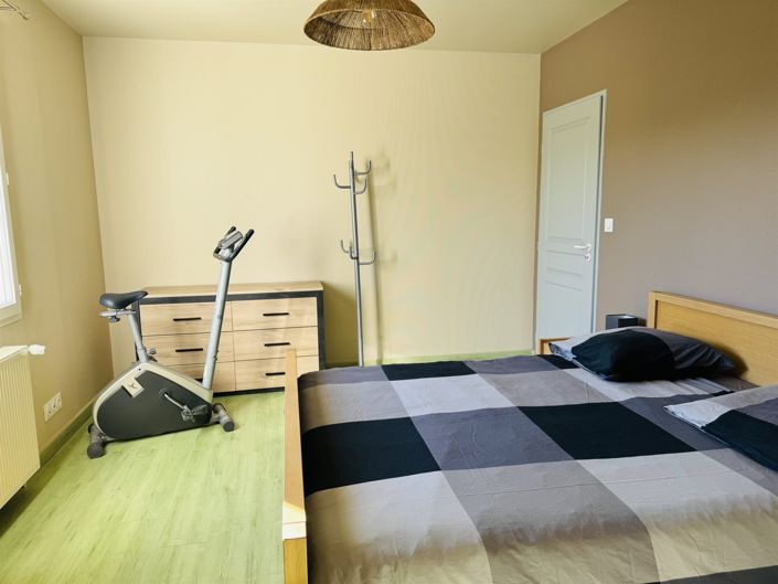 Image No.29-3 Bed House for sale