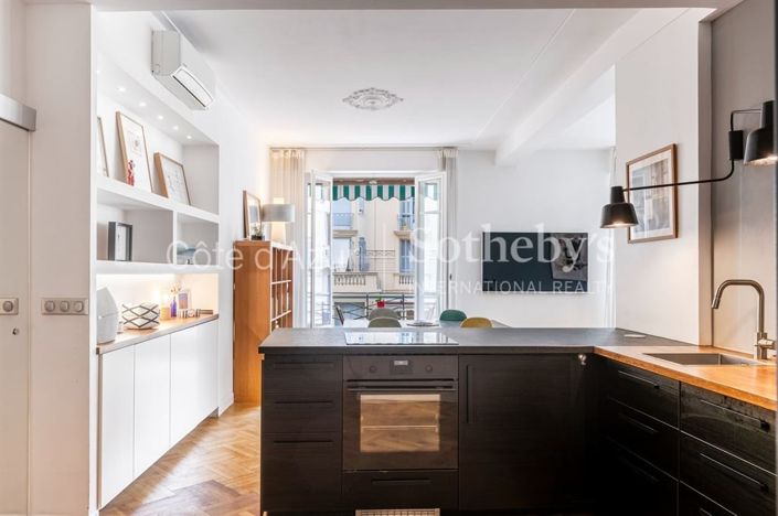 Image No.10-3 Bed Apartment for sale