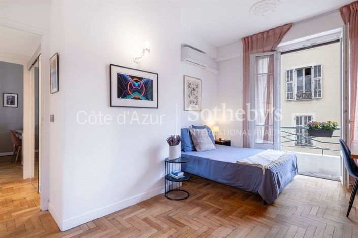 Image No.17-3 Bed Apartment for sale