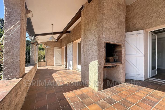 Image No.3-Maison de 2 chambres à vendre à Grimaud
