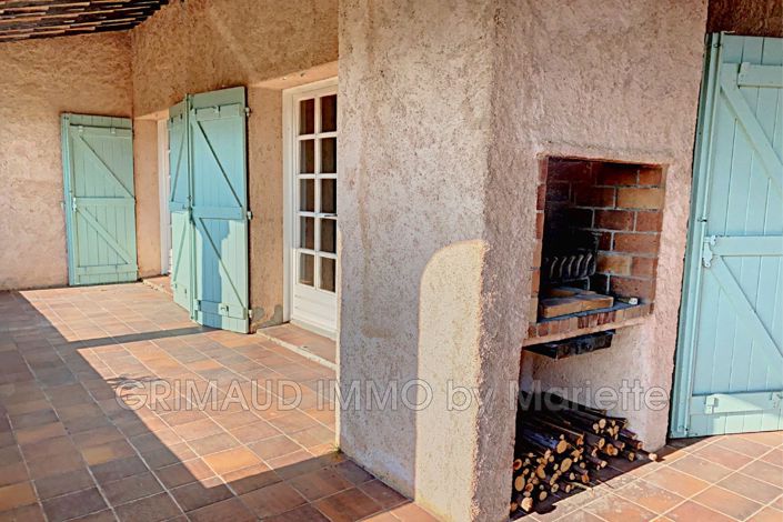 Image No.4-2 Bed House for sale