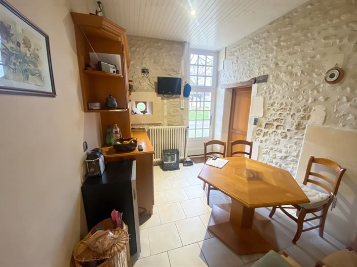 Image No.7-3 Bed House for sale