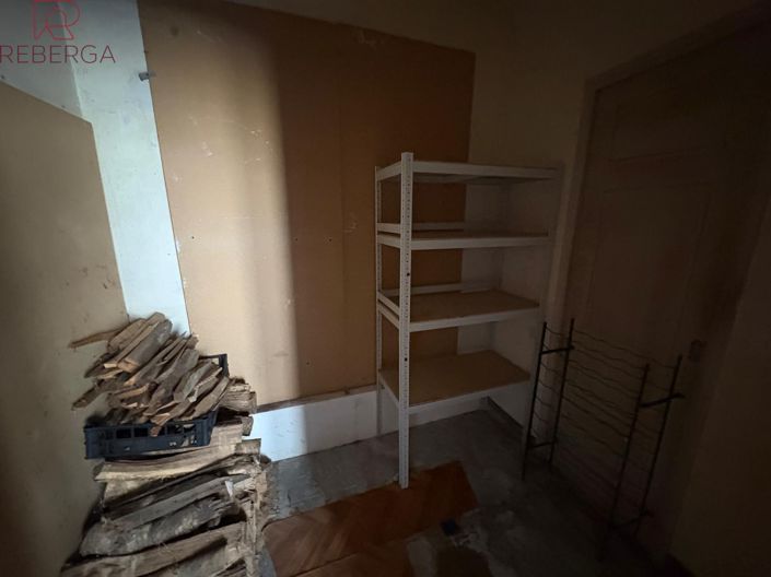 Image No.18-5 Bed House for sale