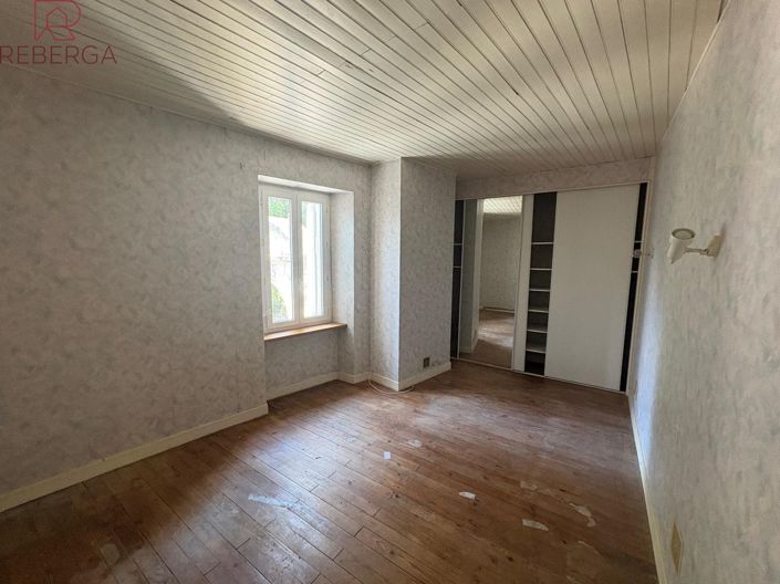 Image No.30-5 Bed House for sale