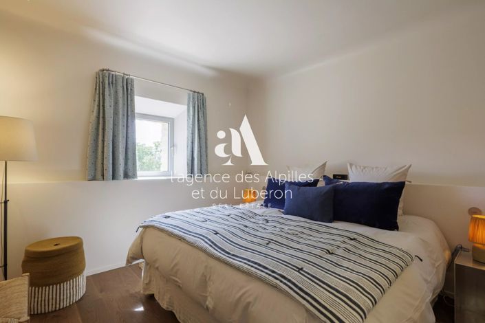 Image No.27-8 Bed House for sale