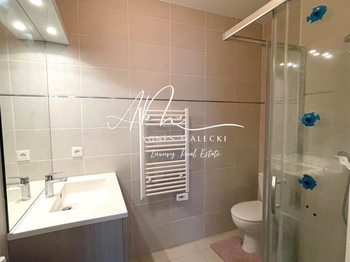 Image No.11-3 Bed Apartment for sale